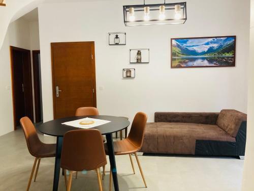 Family House Apartma