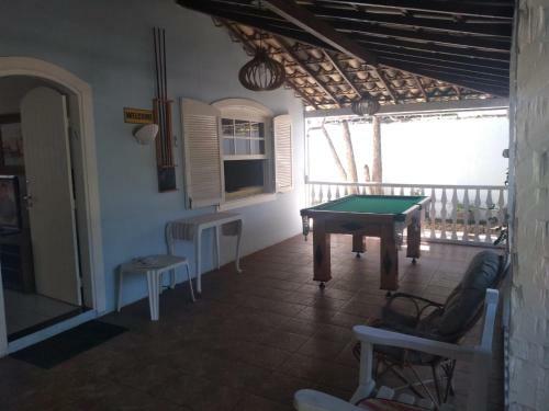 Casa Com Piscina Em Gerib� Para Temporada.