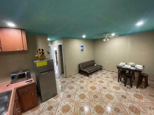 Roatan Forest View Apartment
