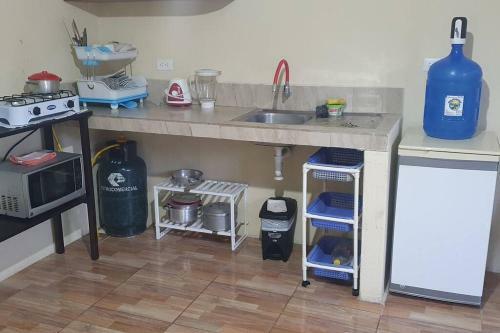 Apartamento Minidepartamento Semiamoblado, Pto Ayora-galapagos