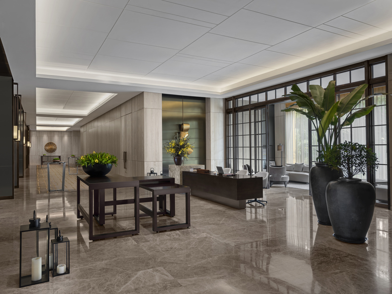 Hotel New World Saigon (club)