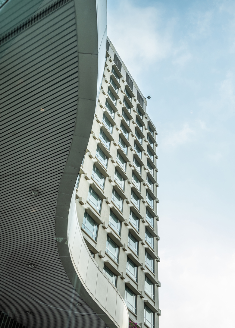 Hotel New World Saigon (club)