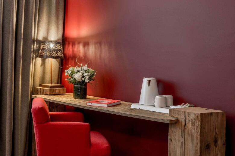 Hotel Edelweiss Manotel