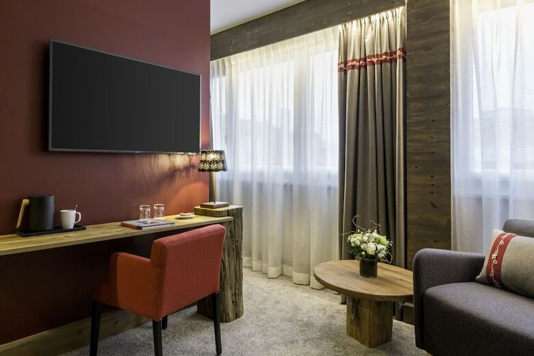 Hotel Edelweiss Manotel