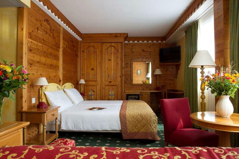 Hotel Edelweiss Manotel