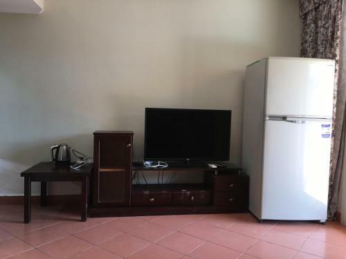 Two Bedroom Chalets In Porto Marina