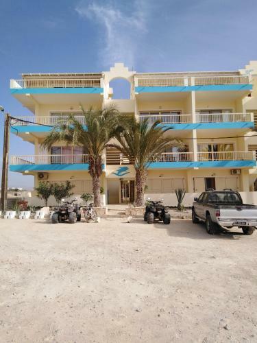 Studio Apartments With Swimming Pool