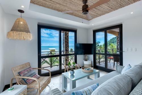 Apartamento Bahia Encantada Oceanfront L3