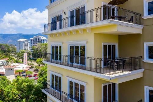 Apartamento !!!!full Luxury!!!!! Apto In Jaco Beach