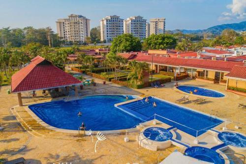 Villa Jaco Cocos 37 A 100 Mts De La Playa