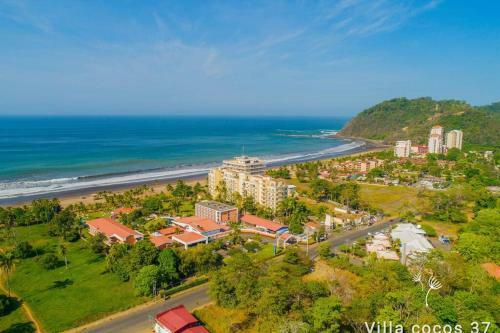 Villa Jaco Cocos 37 A 100 Mts De La Playa