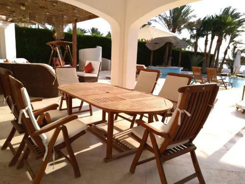 Beach Front Four-bedroom Villa In Ph4 With Private Pool In El Gouna