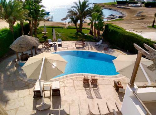 Beach Front Four-bedroom Villa In Ph4 With Private Pool In El Gouna