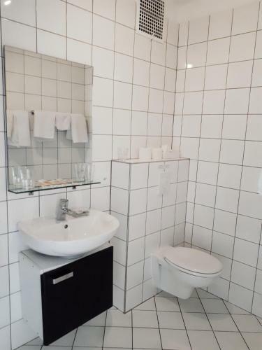 Hostal Hotel Garni Battello