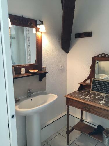 Hostal Auberge De Fondain