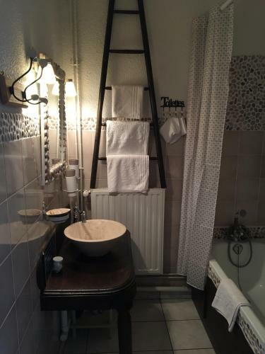 Hostal Auberge De Fondain