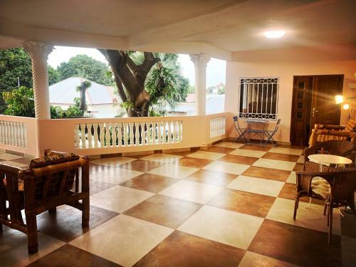 Hostal Bajo Kunda - Guesthouse