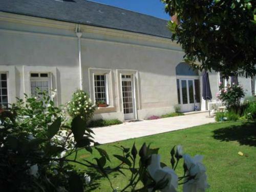 Le Clos De La Chapelle - G�te Les Glycines