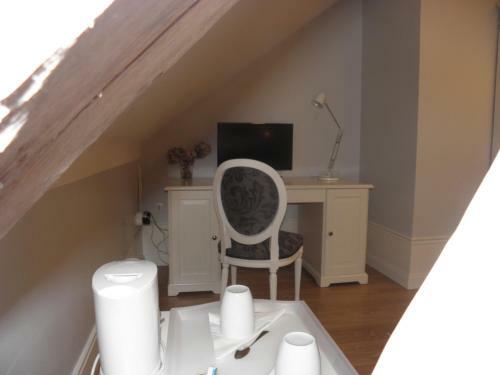 Bed & Breakfast Table Et Chambres D'h�tes Le Colombier