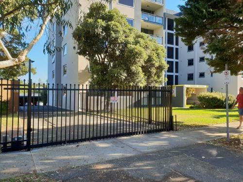 Forrest Four Apartment - 2 Bedroom Fremantle Apt
