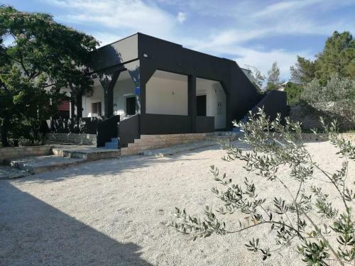 Apartman Jurjevic - Whole House With Yard And Parking