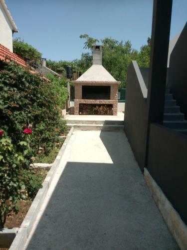 Apartman Jurjevic - Whole House With Yard And Parking