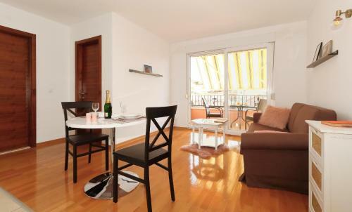 Seaview Gabriela Apartment