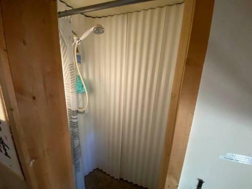 Redtail Retreat - The Studio - Get Off The Grid!