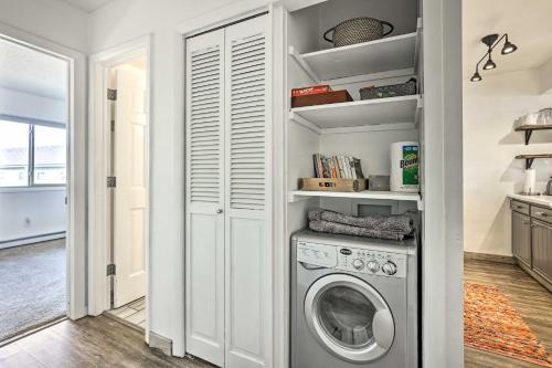 Apartamento Condo With Balcony And Views - Steps To Ski Shuttle!