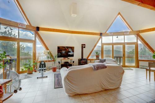 Secluded Rustic Dome With Majestic Views At Idaho Springs