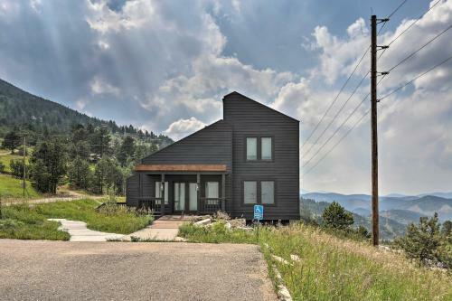 Modern Evergreen Duplex With Mountain Views!