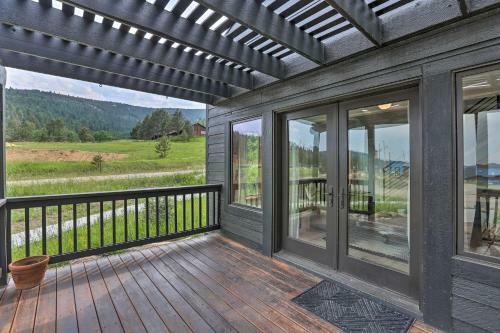 Modern Evergreen Duplex With Mountain Views!