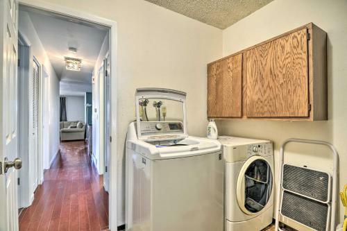 Apartamento Peaceful Lafayette Getaway With Covered Patio!