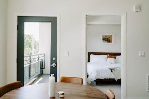 Mid Century Loft - Great View - Espadin Lohi