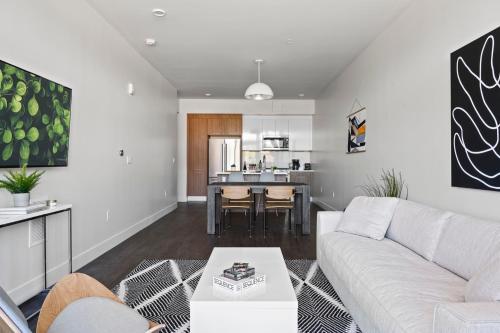 Mod Minimalism Meets Japandi Style - Espadin Lohi