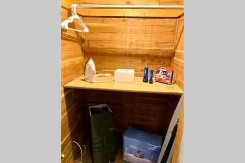 Lower Mable Unit, Denver New Kitchen & 2 King Beds