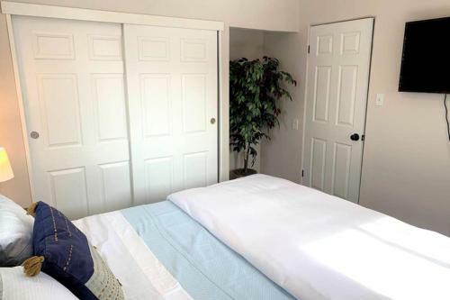 Apartamento 2 King Beds In Cool Upper Unit In Denver