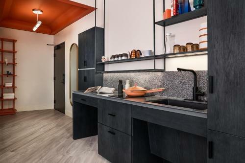The Catbird Hotel