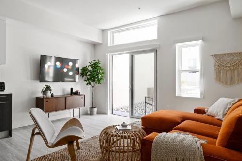 Natural Influence - Modern Living - Espadin Lohi