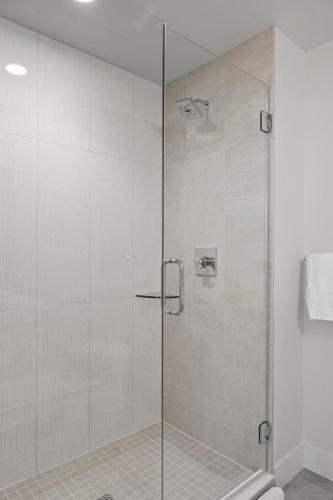 Natural Influence - Modern Living - Espadin Lohi