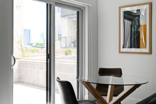 Mojave Lifestyle Modern Studio - Espadin Lohi