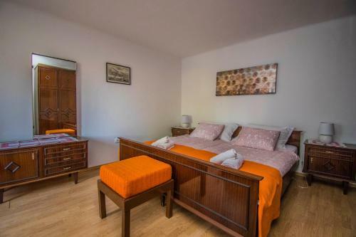 Apartment In Klanice, Island Krk
