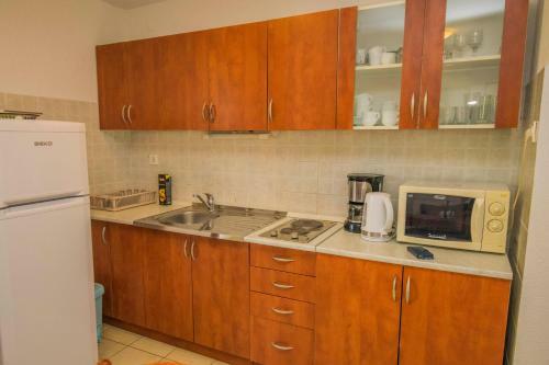 Apartment In Klanice, Island Krk