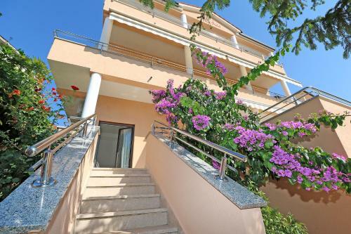 Apartment In Vila Mia