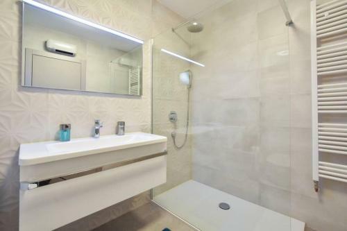 Villa Annie - Holiday Home With A Private Pool