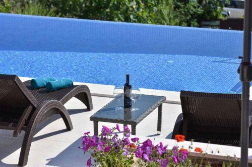 Villa Annie - Holiday Home With A Private Pool