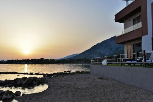 Beach Apartment Deluxe-paklenica