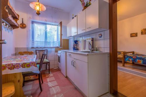 Apartments In Dramalj 41538