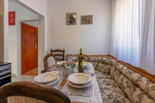 Apartments Brana