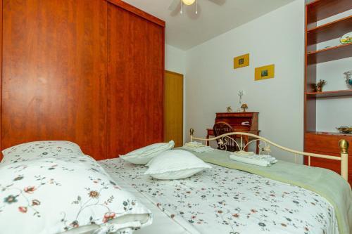 Apartment In Dramalj 41606